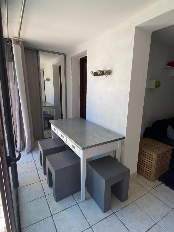 Logement Entier T2 Climatise, Parking Gratuit, Jardin, Plage A 2Min A Pied ساناري سور مير المظهر الخارجي الصورة